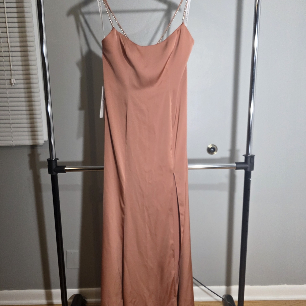 Kendall & Kylie Azazie Dress in Cedar Rose